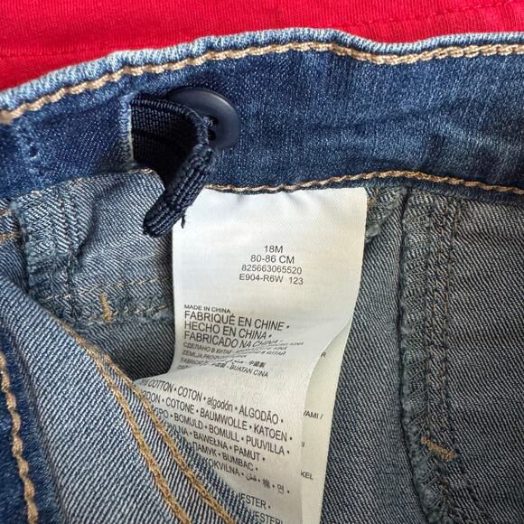 Levi's American Flag Butterfly Graphic T Shirt and Shorts Set Baby Toddler 18M - Picture 3 of 3